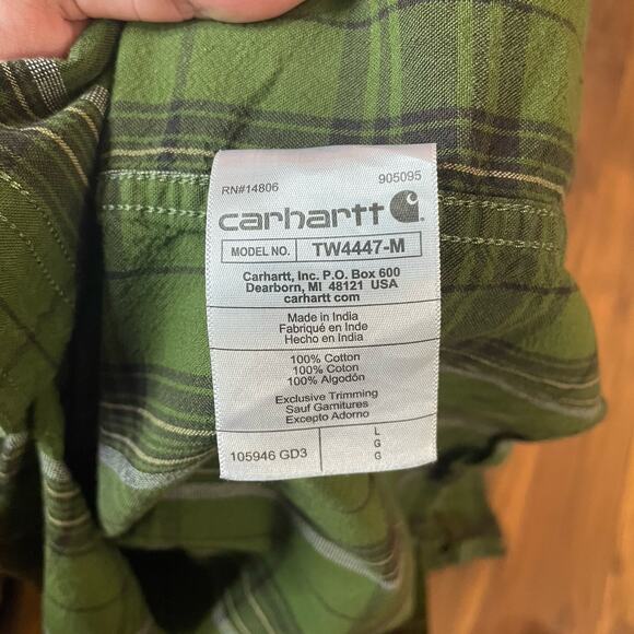 Carhartt Men's L Loose Fit Midweight Chambray Long-Sleeve Plaid Shirt - Green - Picture 4 of 8